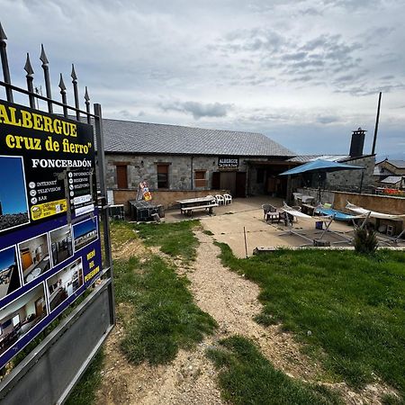 Albergue De Peregrino Cruz De Fierro Foncebadon Zewnętrze zdjęcie